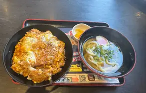 資さんうどんのカツ丼とミニうどん