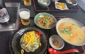 登山後の昼食