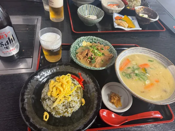 登山後の昼食