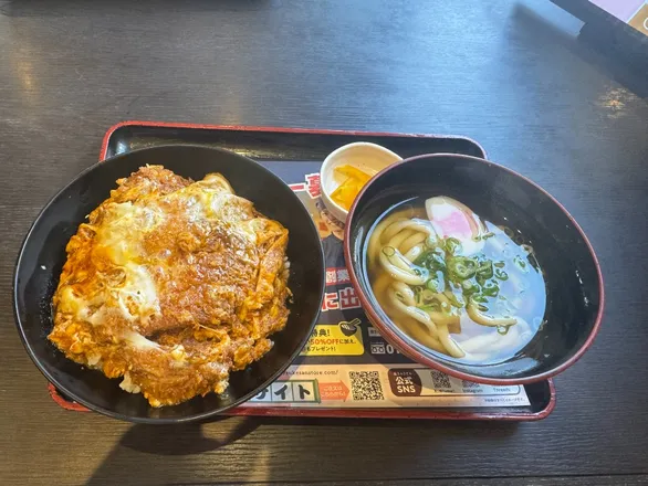 資さんうどんのカツ丼とミニうどん